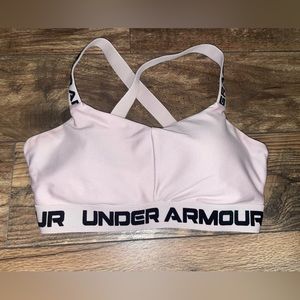 Light purple, Under Armor, cross strapped, padded sports bra! Size Large.